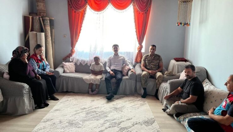 Kaymakam Kahraman’dan Bacalı Köyü’ne hane ziyareti: “Köylü milletin efendisidir” – Birlik Haber Ajansı