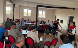 Esenkent köyünde sertifikalı tohum bilgilendirme toplantısı yapıldı – Birlik Haber Ajansı