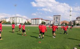 Kars 36 Spor, Emir Barlas koordinesinde ilk antrenmanına çıktı – Birlik Haber Ajansı