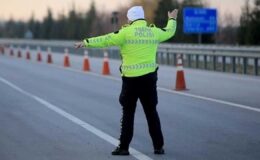İstanbul’da 30 ağustos provaları için bazı yollar trafiğe kapatıldı – Birlik Haber Ajansı