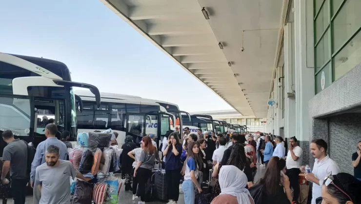 15 Temmuz Demokrasi Otogarı’nda okula dönüş yoğunluğu – Birlik Haber Ajansı
