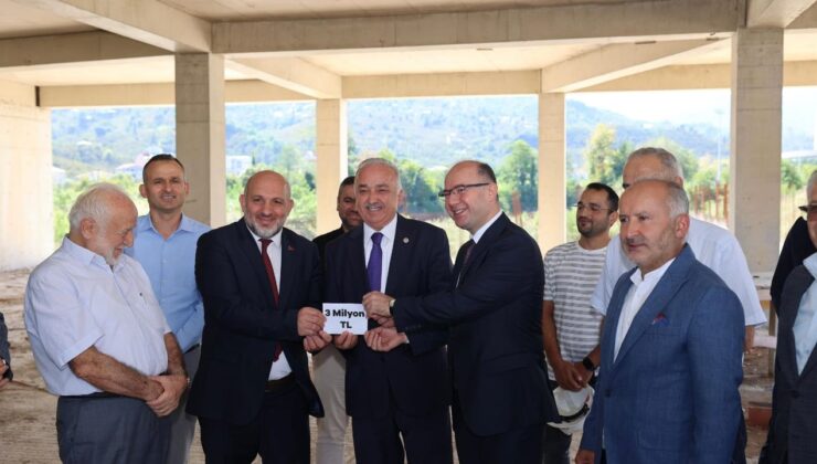 Dini İlimler Külliyesine 3 milyon TL bağış – Birlik Haber Ajansı