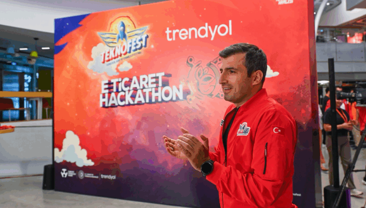 Selçuk Bayraktar: Küre Dijital Ansiklopedi hakikatin mecrası olacak