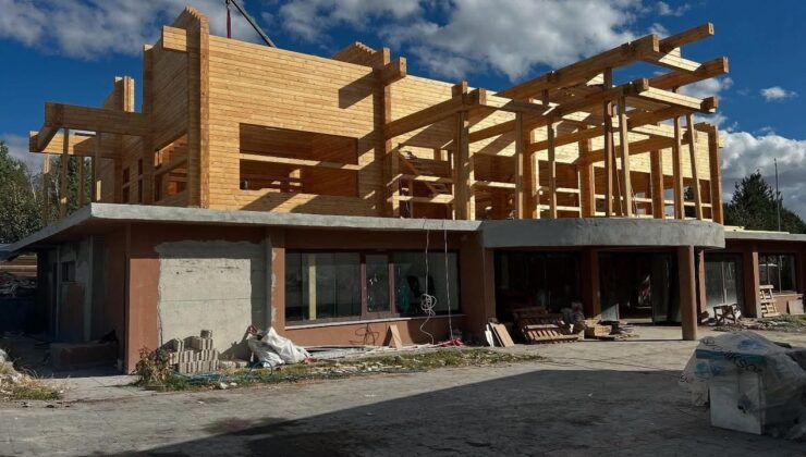 Arpaçay kütük ev projesi şekillenmeye başladı – Birlik Haber Ajansı