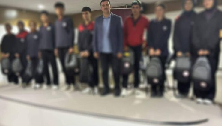 Kars ÖNDER’den İmam Hatip öğrencilerine büyük destek – Birlik Haber Ajansı