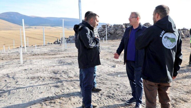Kars Valisi Polat, Asboğa Köyü’ndeki Güneş Enerji Sistemi çalışmalarını inceledi – Birlik Haber Ajansı