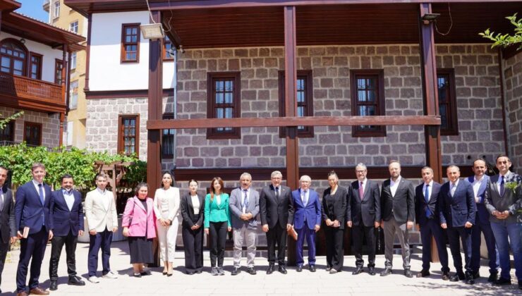 AK Parti Genel Başkan Yardımcısı Yayman: Günümüzde en tehlikeli silah dijital medya – Birlik Haber Ajansı