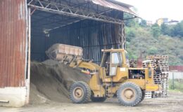 Belediye konkasör tesisi tam kapasite çalışıyor – Birlik Haber Ajansı