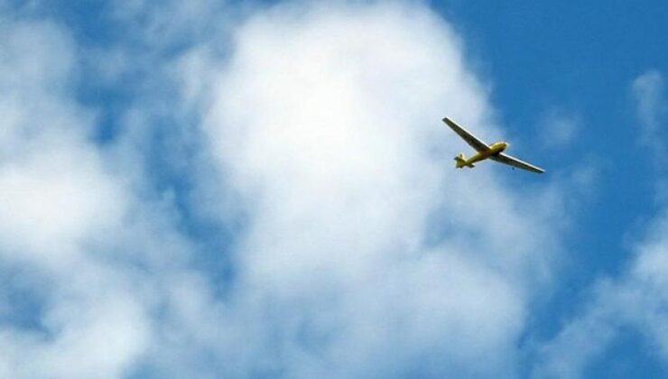 ABD’de iki küçük uçak havada çarpıştı: 1 ölü, 3 yaralı – Birlik Haber Ajansı