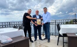 ANTALYA’YA DEĞER KATAN İŞ İNSANI İHSAN ÜRE’YE ANLAMLI ÖDÜL