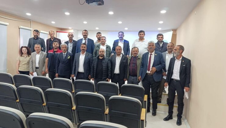 Kars’ta hayvan yetiştiricilerine “Şarbon Hastalığı ve Etkin Koruma-Kontrol Yöntemleri” eğitimi verildi – Birlik Haber Ajansı