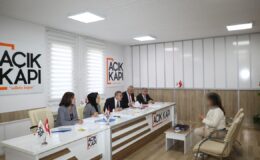 Kars Valisi Ziya Polat vatandaşları dinledi: “Milletimizin hizmetindeyiz” – Birlik Haber Ajansı