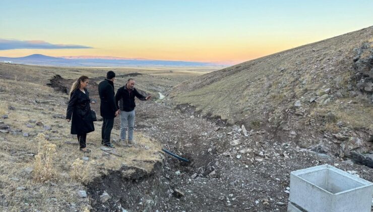 Kaymakam Tutal, İncesu Köyü’nde devam eden içme suyu hattı çalışmalarını inceledi – Birlik Haber Ajansı