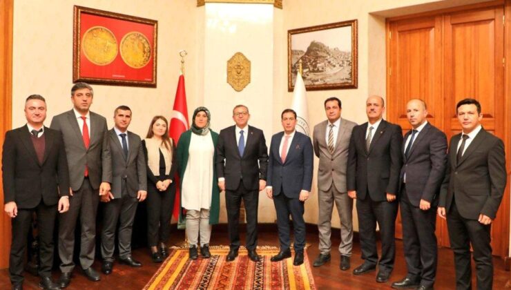 Vali Ziya Polat, TCDD 9. Bölge Müdürü Yunus Yeşilyurt ve beraberindeki heyeti kabul etti – Birlik Haber Ajansı