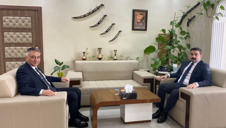 İl Defterdarı Fatih Polat’tan Arpaçay Kaymakamı Muhammed Burak Akköz’e ziyaret – Birlik Haber Ajansı