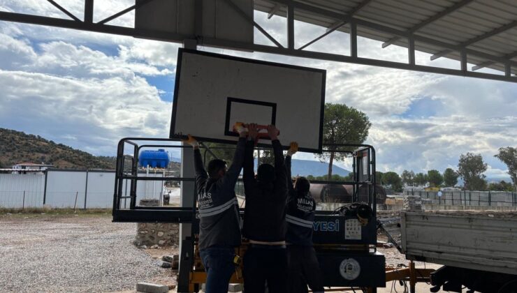 Milas Belediyesi basketbol potalarının kurulumlarına başladı – Birlik Haber Ajansı