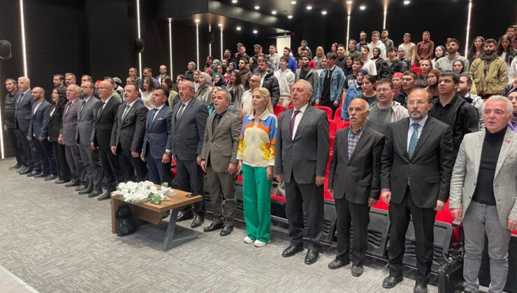 Erzurum’da Yeni Medya Çağı konuşuldu – Birlik Haber Ajansı