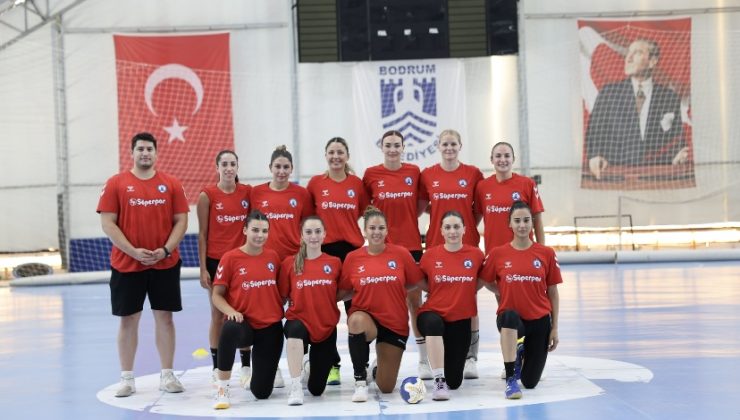 Toprak Sahadan Cumhurbaşkanlığı Kupası’na: Yalıkavakspor Ankara’da Kupa Peşinde